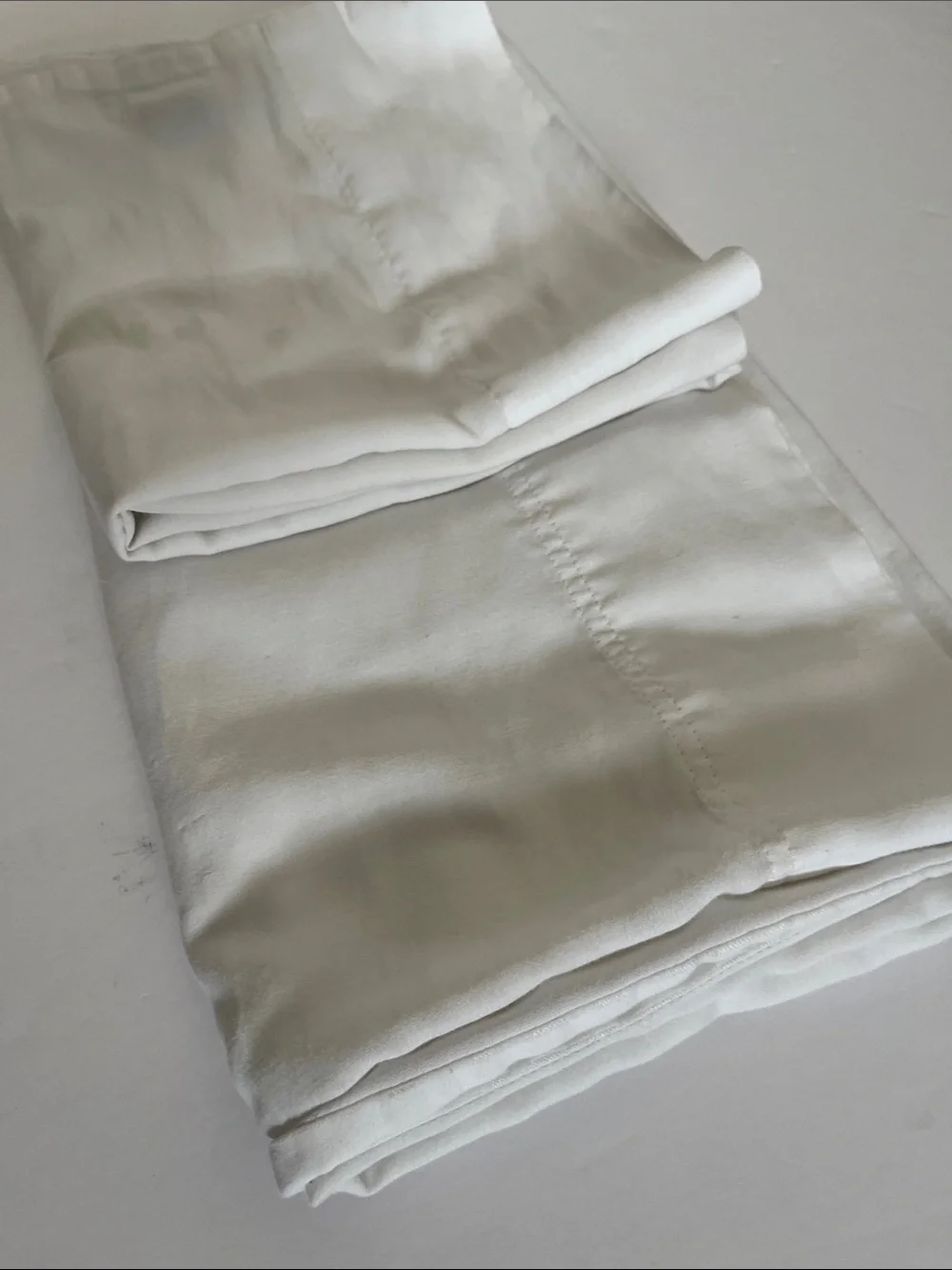 Charter Club King Pillow Cases and Serta King Pillow Set *WONT LAST